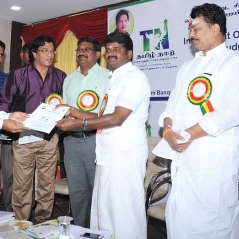 `ஜல்லிக்கட்டில் இந்த ஆண்டும் சாதனை படைப்போம்' - அமைச்சர் விஜயபாஸ்கர்
