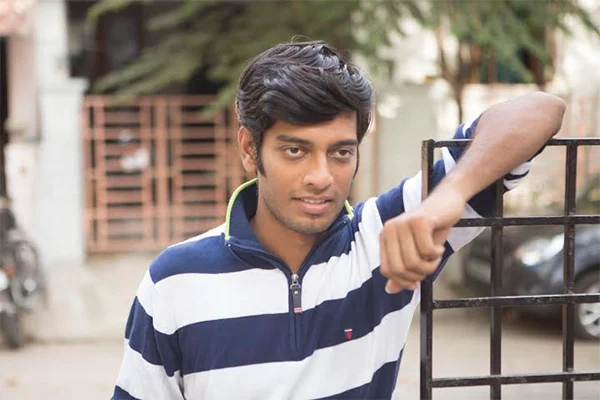 ’’கமலை டப்ஸ்மாஷ் செய்து ரஜினிக்கு அனுப்பினேன்!’’ - உலக நாயகனின் கலக ரசிகன்