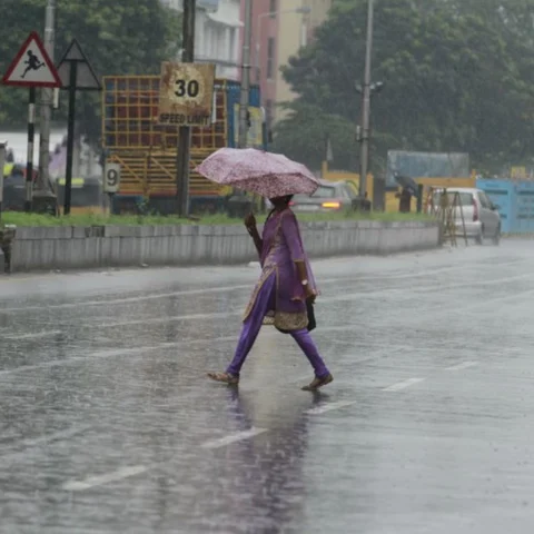 நாளை வரை கனமழை தொடரும்