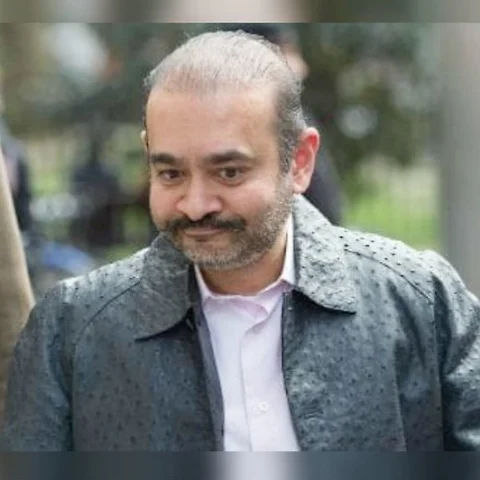 லண்டனில் வீதிகளில் மாறுவேட நிரவ் மோடி..! என்னங்க சார் நடக்குது?