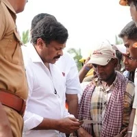 கட்டட விபத்துக்கு காரணமானவர்கள் மீது கடும் நடவடிக்கை தேவை: சிரஞ்சீவி ஆவேசம்