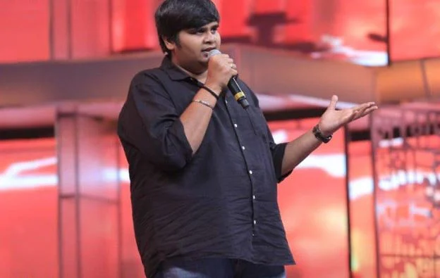 `ரஜினி சார் குரல்ல முதன்முதல்ல கேட்ட தருணத்தை மறக்கவே முடியாது!’ - கார்த்திக் சுப்புராஜ்