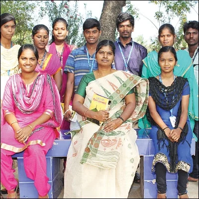 எழுத்துக்கு அப்பால்! - வெ.நீலகண்டன்