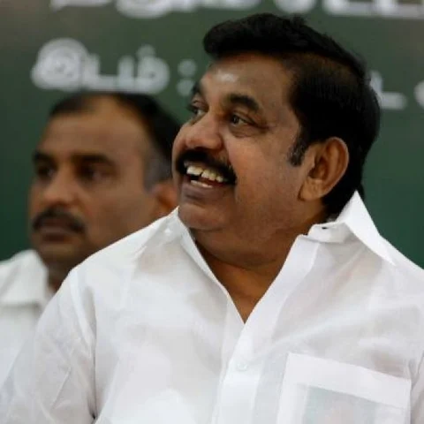 மக்கள் மனங்களை வென்ற கே.சி.ஆர்! - எடப்பாடி பழனிசாமிக்கு வாய்ப்பே இல்லையா?