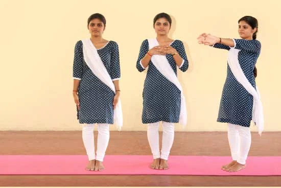 வீட்டிலேயே செய்யலாம் ஆஹா... யோகா