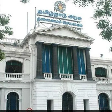 இ-சிகரெட் விற்பனைக்குத் தடை! அரசாணை வெளியிட்டது தமிழக அரசு