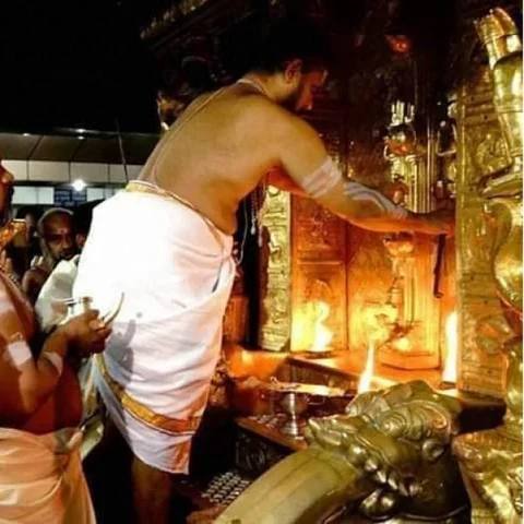 `சுத்திகிரிய பூஜை நடத்தியது ஏன்?’ - சபரிமலை தந்திரியிடம் விளக்கம் கேட்ட தேவசம்போர்டு