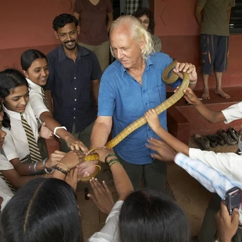 "பழங்குடி மக்களால் விஞ்ஞானிகளுக்கே உதவமுடியும்!" - ரோமுலஸ் விட்டேகர்