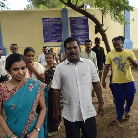 `சட்டரீதியாக வழக்கைச் சந்திக்க தயார்' - 10 மாதங்களுக்குப் பிறகு வெளியில் வந்த முருகன், கருப்பசாமி!