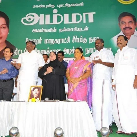 ‘மோடியின் படத்தை பேனரில் போடாதது ஏன்?’ -அமைச்சர்களிடம் வாக்குவாதம் செய்த பா.ஜ.க பிரமுகர்கள்
