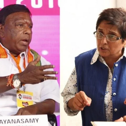 ”முறைகேடுகளை வெளியிடுவேன்!” மிரட்டிய கிரண்பேடி; கொந்தளித்த நாராயணசாமி!