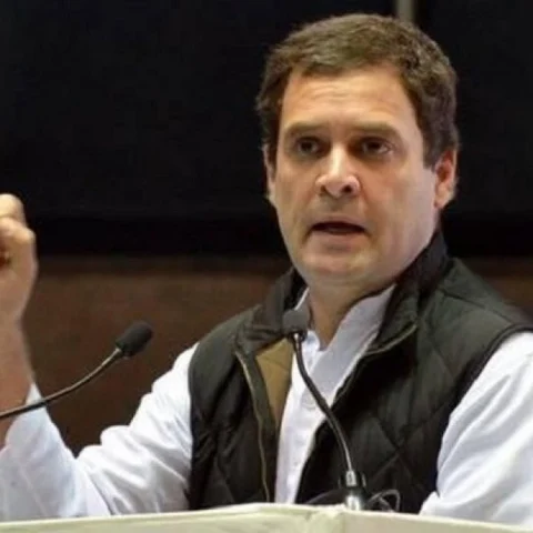 “வெறும் 15 நிமிடங்கள் என்னுடன் விவாதிக்கத் தயாரா?”- மோடிக்கு சவால்விடும் ராகுல் காந்தி
