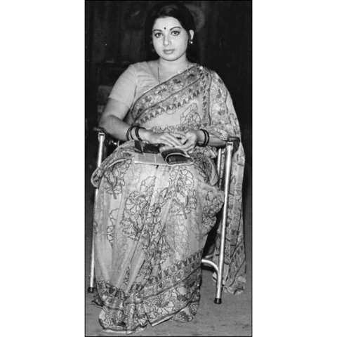 ஜெ.ஜெயலலிதா என்னும் நான்... - அம்மாவின் கதை! - 9