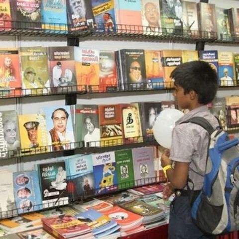 கவனம் ஈர்த்த அரசியல் புத்தகங்கள்! #ChennaiBookFair2019