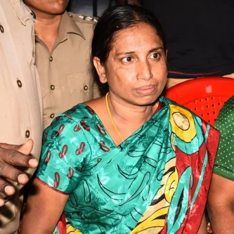 பரோல் மனுவை வாபஸ் பெற்றார் நளினி! - மகள் திருமண ஏற்பாடுகளில் தீவிரம்