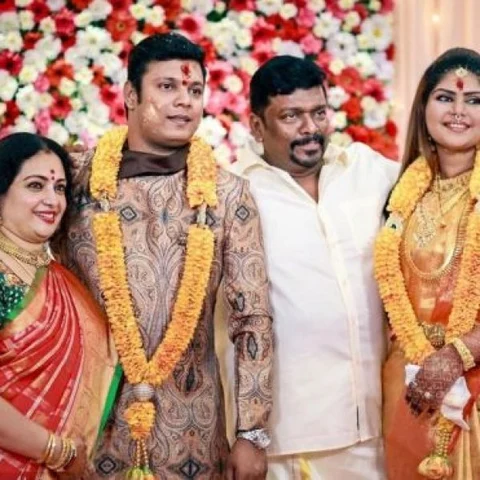 `மூத்த பொண்ணுக்கு நிச்சயதார்த்தம் முடிஞ்சது; மாப்பிள்ளை யார் தெரியுமா?' - நடிகை சீதா