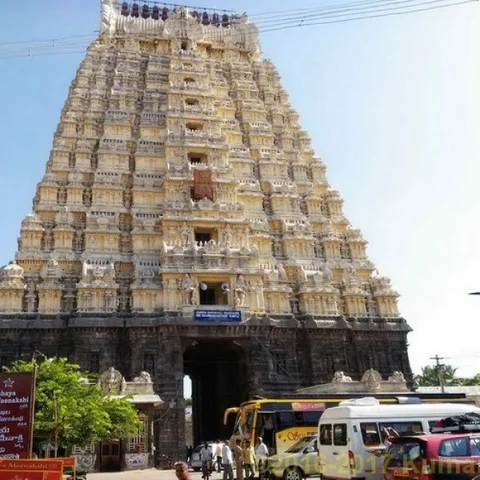 இந்து சமய அறநிலையத்துறை முன்னாள் ஆணையர் வீர சண்முகமணி கைது!