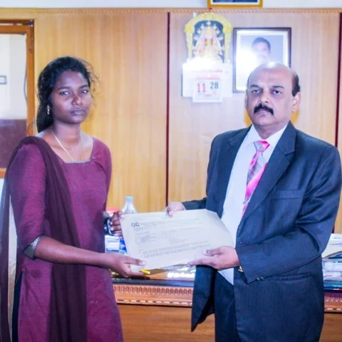 மருத்துவப் படிப்புக்கான விண்ணப்பங்கள் விநியோகம்!