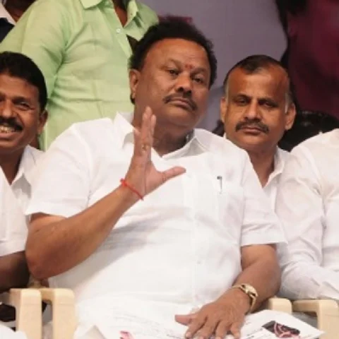 'ஜெயலலிதா சிகிச்சையின் போட்டோ, வீடியோ ஆதாரம் இருக்கிறது!' அமைச்சர் திண்டுக்கல் சீனிவாசன்