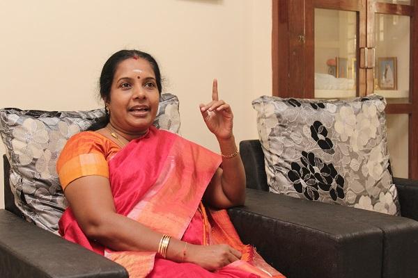 `எங்கள் வாக்குகள் ஏன் பிரிந்தன?' - 5 மாநில தோல்வியைக் கணிக்கும் வானதி சீனிவாசன்