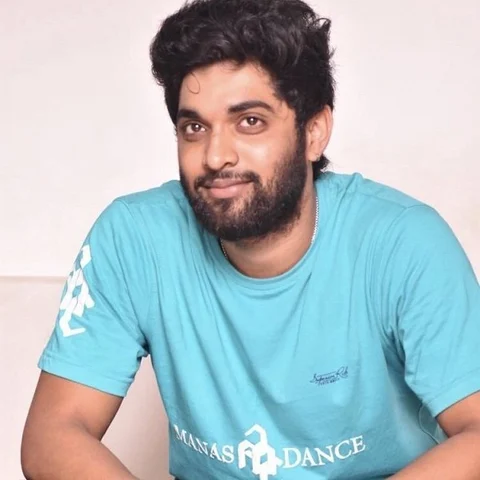 `இந்த வாரம் என்கேஜ்மென்ட்... ஆல்யாவுடனான பிரேக்-அப் பத்தி இனி வேண்டாமே!' - மானஸ்