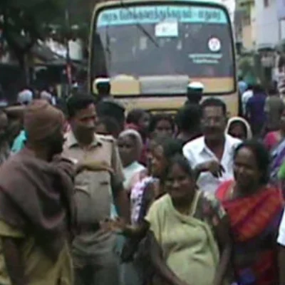 புதிய ரேஷன் கடை பூட்டப்பட்டதற்கு மக்கள் எதிர்ப்பு