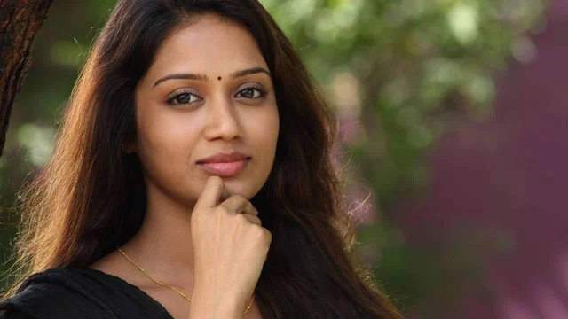 ``டபுள் ஆக்ஷனில் விஜய் சேதுபதி... டுயல் ஹீரோயின்..!” - 'சங்கத்தமிழன்' அப்டேட்ஸ்