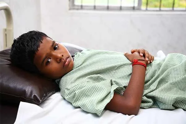 "இறப்பதற்கு முன் ஐபிஎல் பார்க்க வேண்டும்" - 9 வயது சிறுவன் #SavePavan