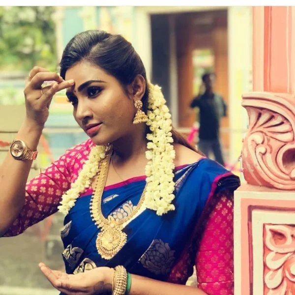 Myna Nandhini