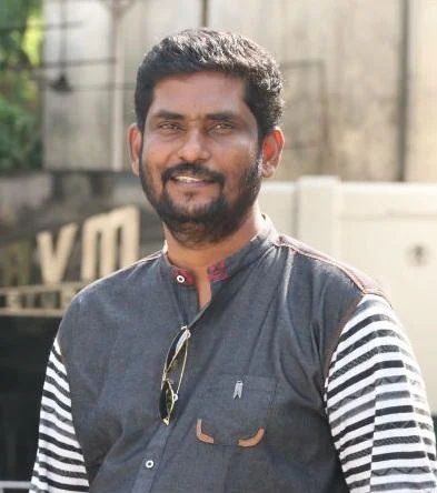 "நடிகர்கள் சம்பளத்தைக் குறைக்க முயற்சிக்காமல், இந்த சாதாரணப் பிரச்னைக்கு போராடுகிறார்கள்!" - சினிமா ஸ்டிரைக் அப்டேட்