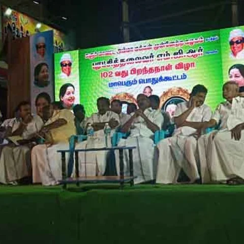 அ.தி.மு.க-வை மீட்டெடுக்கப் போவது தினகரன்தான்!'- முன்னாள் அமைச்சர் பழனியப்பன் கணிப்பு