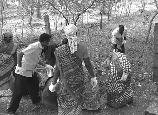 என் கடன் இறைப்பணி செய்து கிடப்பதே...