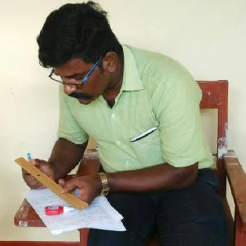"மருத்துவம், இலக்கியம், சித்தர் வாக்குனு ஓலைச்சுவடிகளைக் கண்டுபிடிக்கணும்!’’ - 73 சுவடிகளைப் பதிப்பித்த தாமரைப்பாண்டியன் #VikatanExclusive