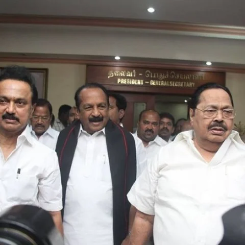 12 ஆண்டுகளுக்குப் பிறகு அண்ணா அறிவாலயம் சென்றார் வைகோ