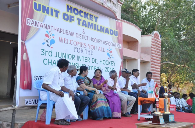 மாவட்டங்களுக்கிடையேயான ஹாக்கி போட்டி: சென்னை அணி வெற்றி (படங்கள்)