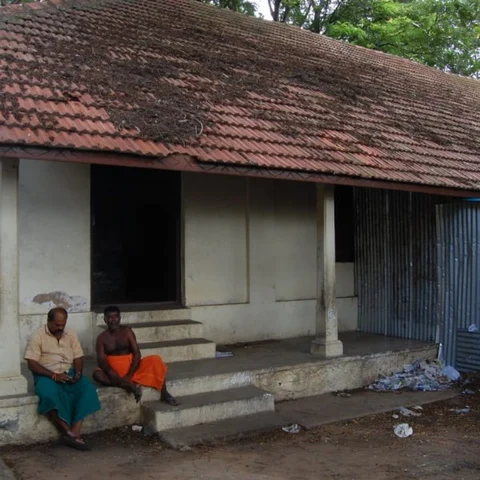 மன்னர் காலத்து `சித்திரா’ நூலக விவகாரம் - மல்லுக்கட்டும் இந்து சமய அறநிலையத்துறை - நாகர்கோவில் நகராட்சி!
