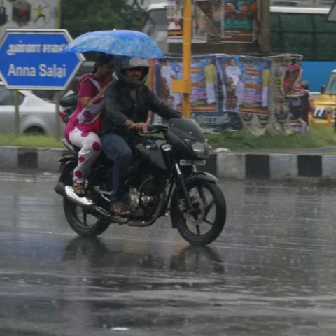 ஒரு நாள் கனமழையில் சென்னை ஏரிகளுக்கு எவ்வளவு தண்ணீர் வந்தது..?!