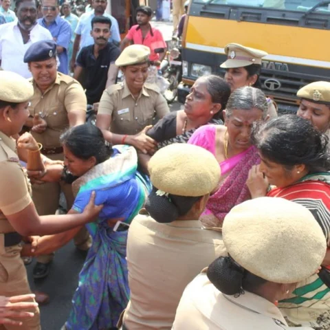 திருப்பூர் மாகாளியம்மன் கோவிலில் ஏன் தகராறு? அ.தி.மு.க-வினர் மீது கொதிக்கும் மக்கள்...!