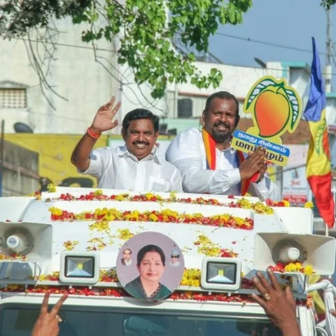 `என் படத்தை மார்பிங் செய்திட்டாங்க; நான் அப்படிப்பட்டவன் அல்ல!'- சொல்கிறார் பா.ம.க. வேட்பாளர்