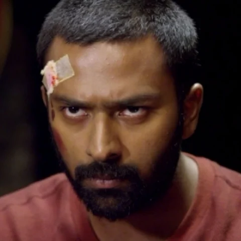 ‘நீங்க பாலாவின் ரசிகரா இருக்கலாம்.. அதுக்காக....!?' - ‘முப்பரிமாணம்’ படம் எப்படி?
