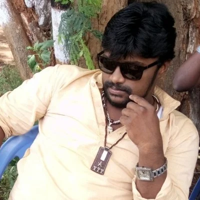 'டி.வில இருக்கிறவங்களுக்கு ஸ்டேஜ் வேல்யூ தெரியலை!' - 'அது இது எது' சிங்கப்பூர் தீபன்