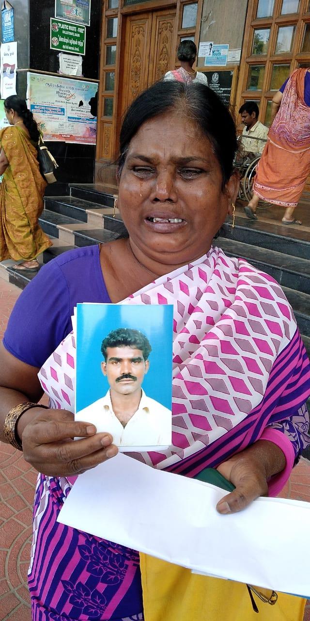 `6 மாசத்துக்கு முன்னாடி கூப்டு போனாங்க; என்ன ஆச்சுனே தெரில!' - மகனை இழந்து தவிக்கும் தாய்