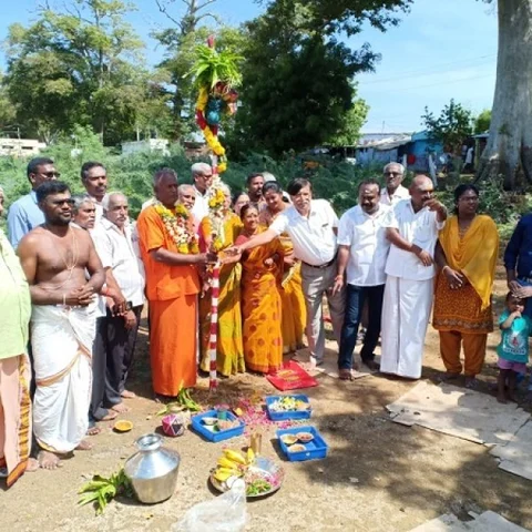 தாமிரபரணி புஷ்கரம் விழா! - 14 படித்துறைகளில் சிறப்பு பூஜைகளுடன் நடந்த கால் நாட்டும் விழா