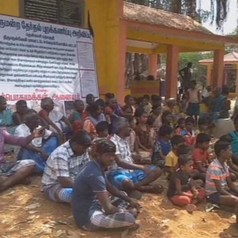 நெல்லை அருகே கல்குவாரிக்கு எதிராக திரளும் மக்கள் - தேர்தலைப் புறக்கணிக்கப்போவதாக அறிவிப்பு!