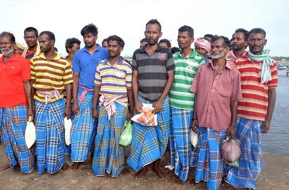 வலைவீசும் தமிழக அரசு...வழுக்கிச் செல்லும் மத்திய அரசு! (நடுக்கடல்...நடுங்கும் உயிர்கள்: தொடர்-8)