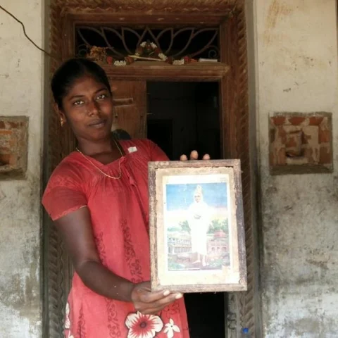 ஆடு, கோழி இல்லை... அசைவ உணவுக்கு அனுமதியில்லை... வள்ளலார் வழி நடக்கும் அதிசய கிராமம்!