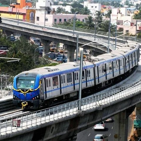 `நூறு ரூபாய் போதும்!' - சென்னை மெட்ரோவில் நாள் முழுக்க சுற்றலாம்