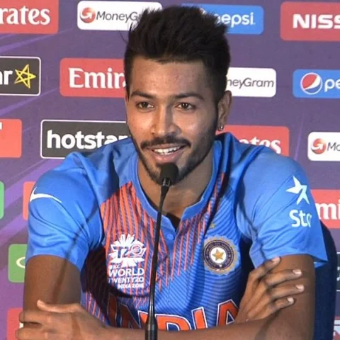 எங்கு இறக்கி விட்டாலும் கலக்குவேன்! - ஹர்திக் பாண்டியா அதிரடி