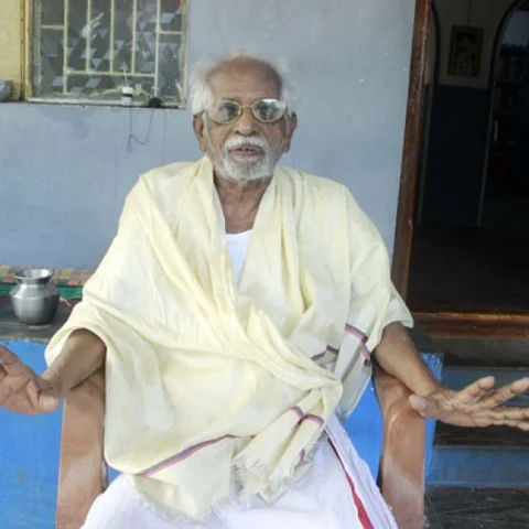 ``சாென்னது பாேலவே என்னைப் பிரிஞ்சு முதல்ல பாேயிட்டார் கலைஞர்!'' கருணாநிதியின் தோழன்