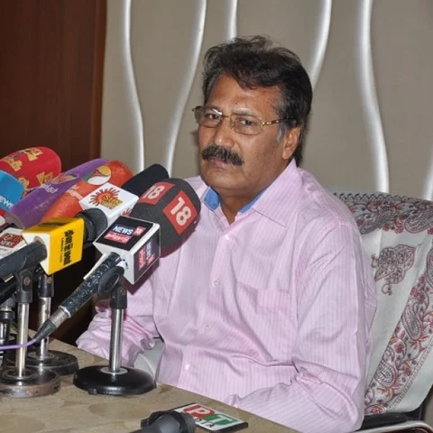 `ஆணவக் கொலைகளுக்கு ராமதாஸே காரணம்!’ - கிருஷ்ணசாமி குற்றச்சாட்டு